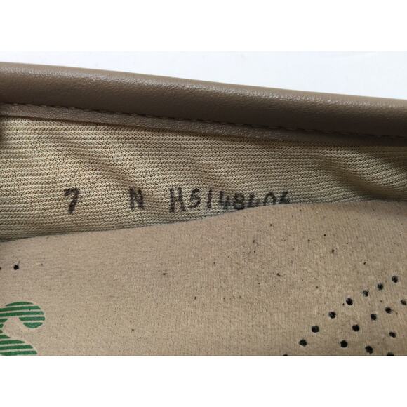 SAS Beige Slip On Moccasin Loafer Womens 7N Comfort shoes New - Picture 8 of 8